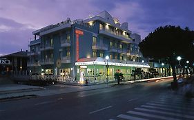 Hotel Miramare Bibione 3*